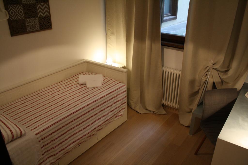 Casa Mia - No Reception Bed & Breakfast Trento Phòng bức ảnh